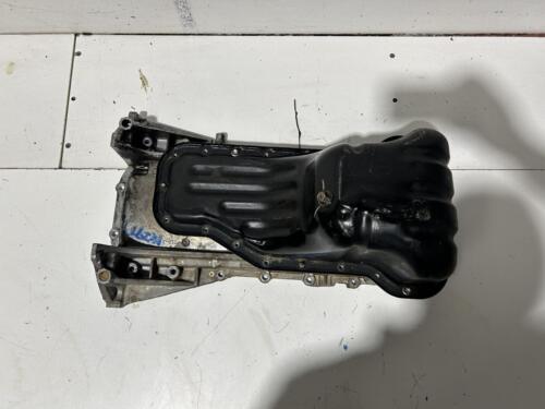 Toyota Hilux Sump / Oil Pan Assembly TGN16 03/2005-2024 - Picture 6 of 11