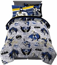 Batman "Gotham Blues" Kids Twin Reversible Bed Set - AB07TZL55G64