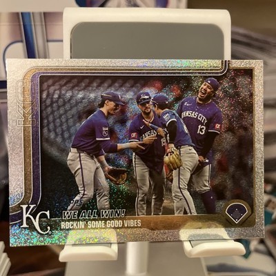 2025 Topps Series 2 Kansas City Royals We All Win Team Card Sandglitter #436