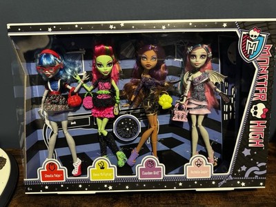 NEU UND VERPACKT Ghouls Night Out Monster High 4er Pack. Ghoulia, Venus, Clawdeen und Rochelle