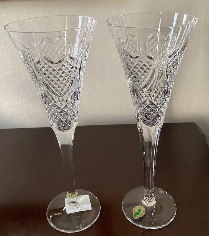 TWO Waterford Crystal Wedding Heirloom Hearts Champagne Glasses Toasting Flutes