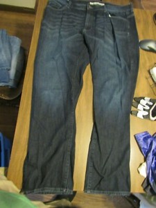 dkny soho relaxed men's jeans