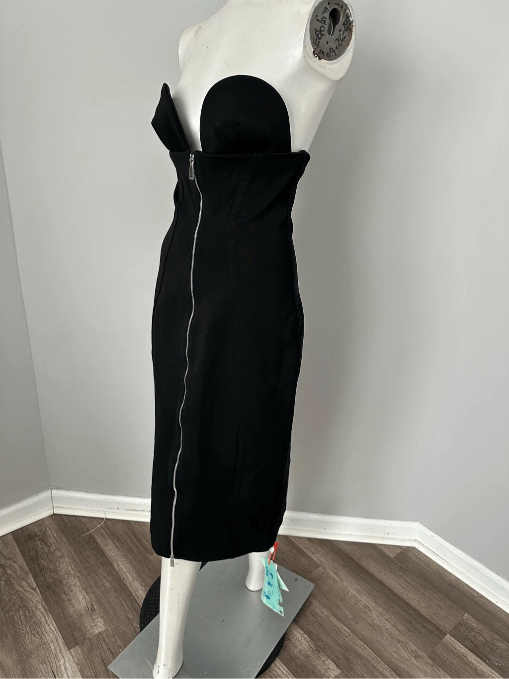 OFF WHITE Abito midi senza spalline bianco sporco