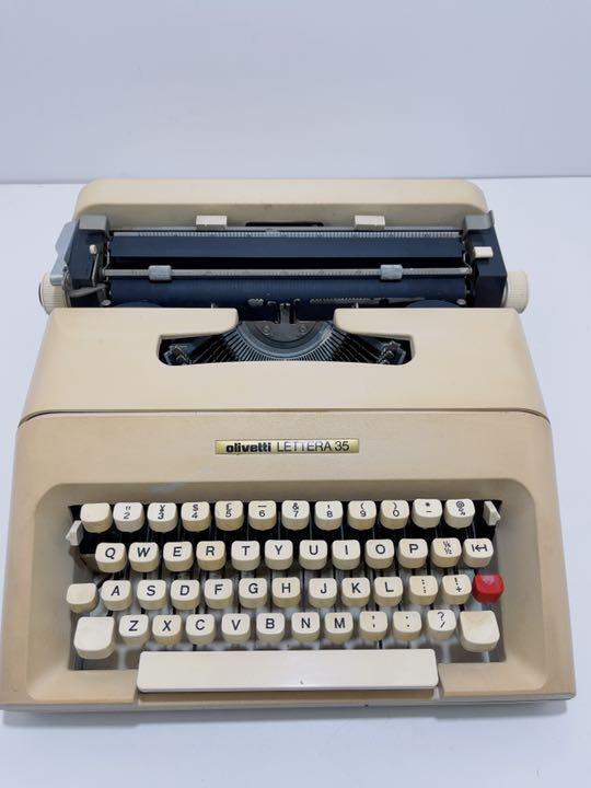 Olivetti Lettera 35 Portable Manual Typewriter Vintage Used Olivetti Lettera 35 Portable Manual Typewriter Vintage Used