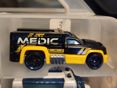 hot wheels/matchbox AMBULANCE (case #124) | eBay
