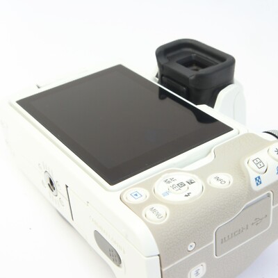 Canon EOS Kiss M2 Mirrorless Camera (Kit w/ EF-M 15-45mm F3.5-6.3