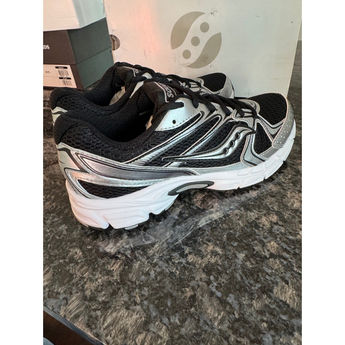 Saucony Grid Cohesion 14 millenium black Running Shoes 