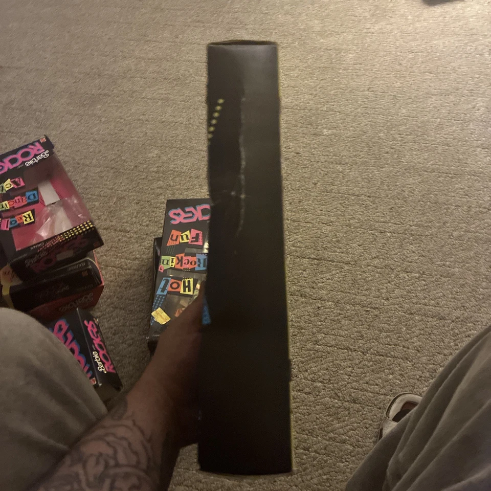 Boneca Barbie Vintage Dee Dee Rockers - Imagem 2 de 4