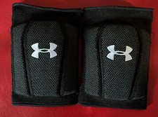 Under Armour 2.0 Knee Pads Black preowned women s