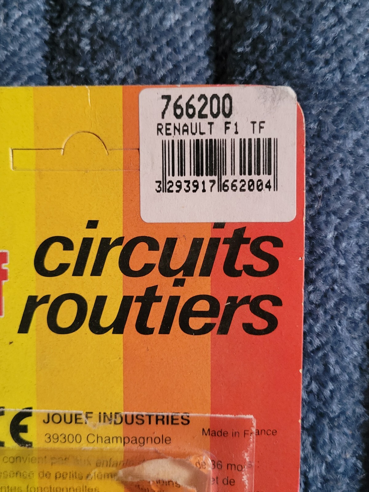 Un lot de Renault 5 miniatures pour circuit routiers Jouef au 1/43e