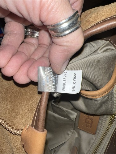 Borsa a tracolla UGG super lunga hobo marrone scamosciato imbracatura rara borsa hippie nuova con etichette - Foto 11 di 14