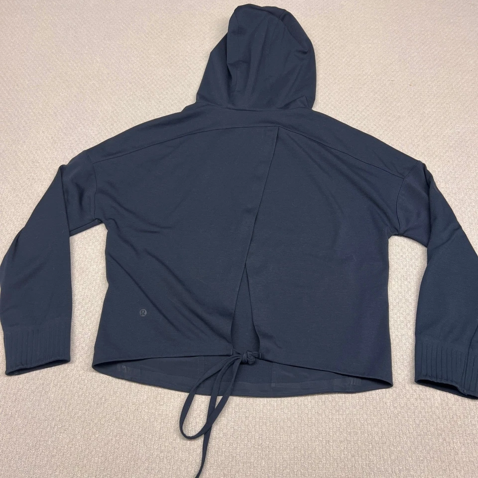 Lululemon Hoodie Womens Medium Navy Blue Cropped Open Back Pullover Athleisure - Image 2 of 4