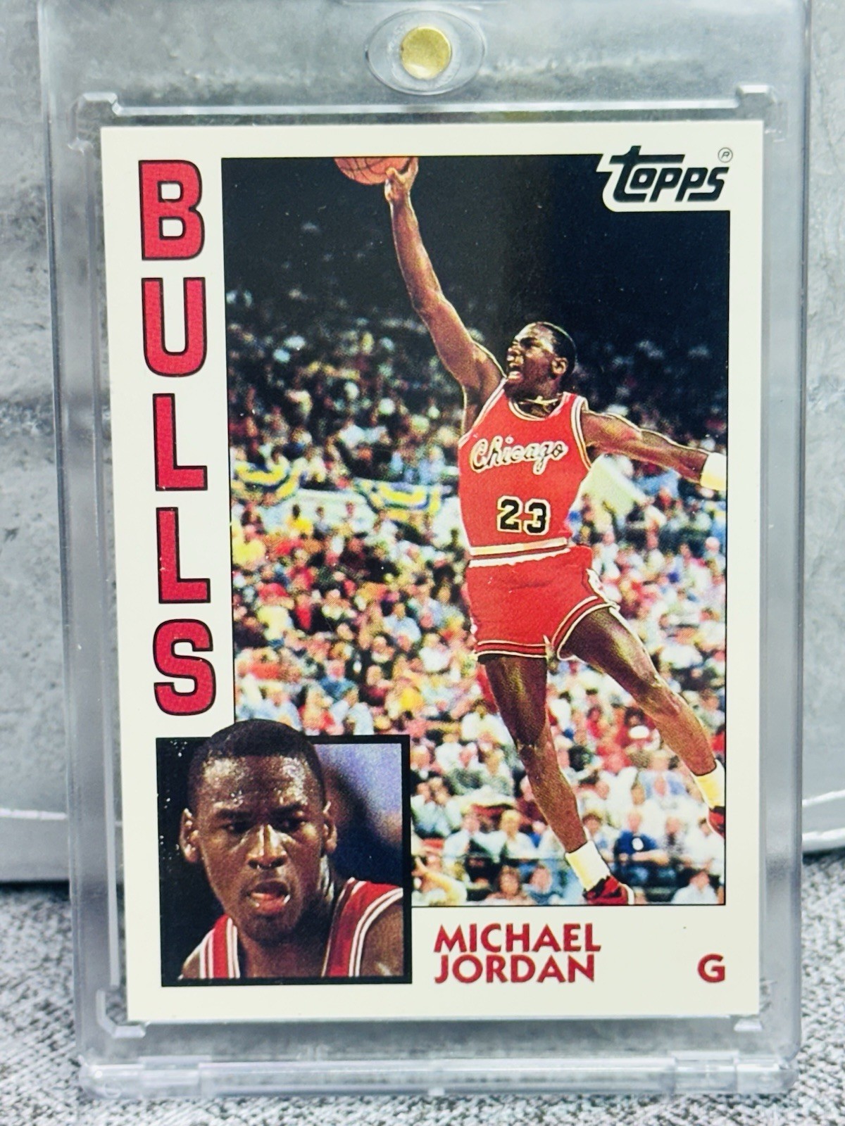 Michael Jordan ROOKIE CARD TOPPS THE ROOKIES ORIGINAL AUTHENTIC BULLS JERSEY #23 view 6