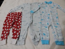 Boys Pajamas Lot Bundle Kissy Kissy MM Little Me size 12 Months Great shape