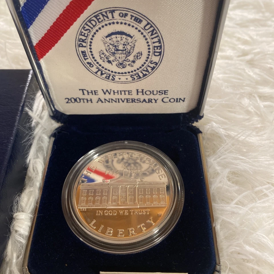 1992 The White House 200th Anniversary Coin Proof Silver Dollar with Box and COA - Image 2 of 4