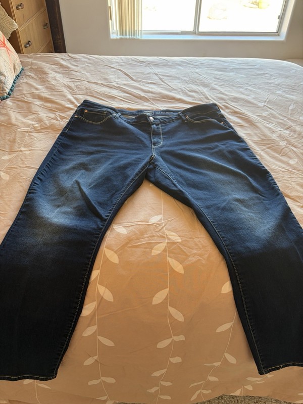 Levi’s Jeans Mid-rise skinny Dark Denim Soft Denim 22 S W38 L 28 Women’s