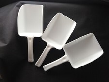 Set of 3 Scoops For Kitchen or Lab Use White Plastic 3" 8cm
