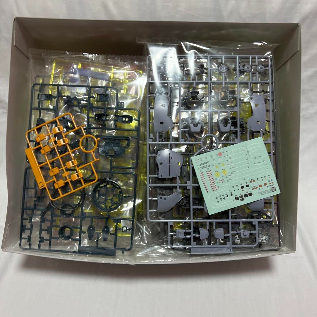 BANDAI RG 1/144 Mobile Suit Gundam Last Shooting Zeong Effect Set