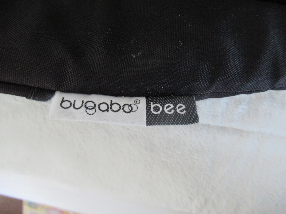 Assento de transporte Bugaboo Bee 3 tecido PRETO 2011 - Imagem 4 de 4