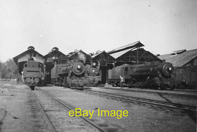 Railway Photo 6x4 Malaysia Steam View of engines Signapore Shed Nov 1946