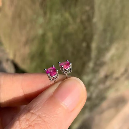 Natural Ruby Oval Stud 925 Sterling Silver women’s Earrings Allergy-Free Gift Us - Picture 2 of 9