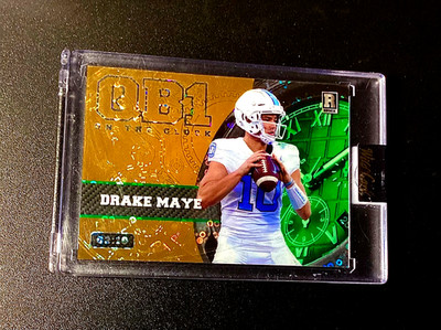 Drake Maye 2/10 Rookie 2023 Gold Refractor Green Wild Card 2 OF 10 Sealed SP #1