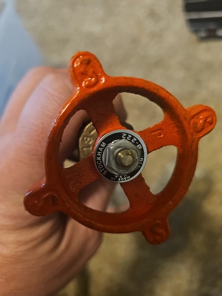 1/2 BRONZE  THREAD ANGLE VALVE  STOCKHAM Fig. B-222 - Image 2 of 4