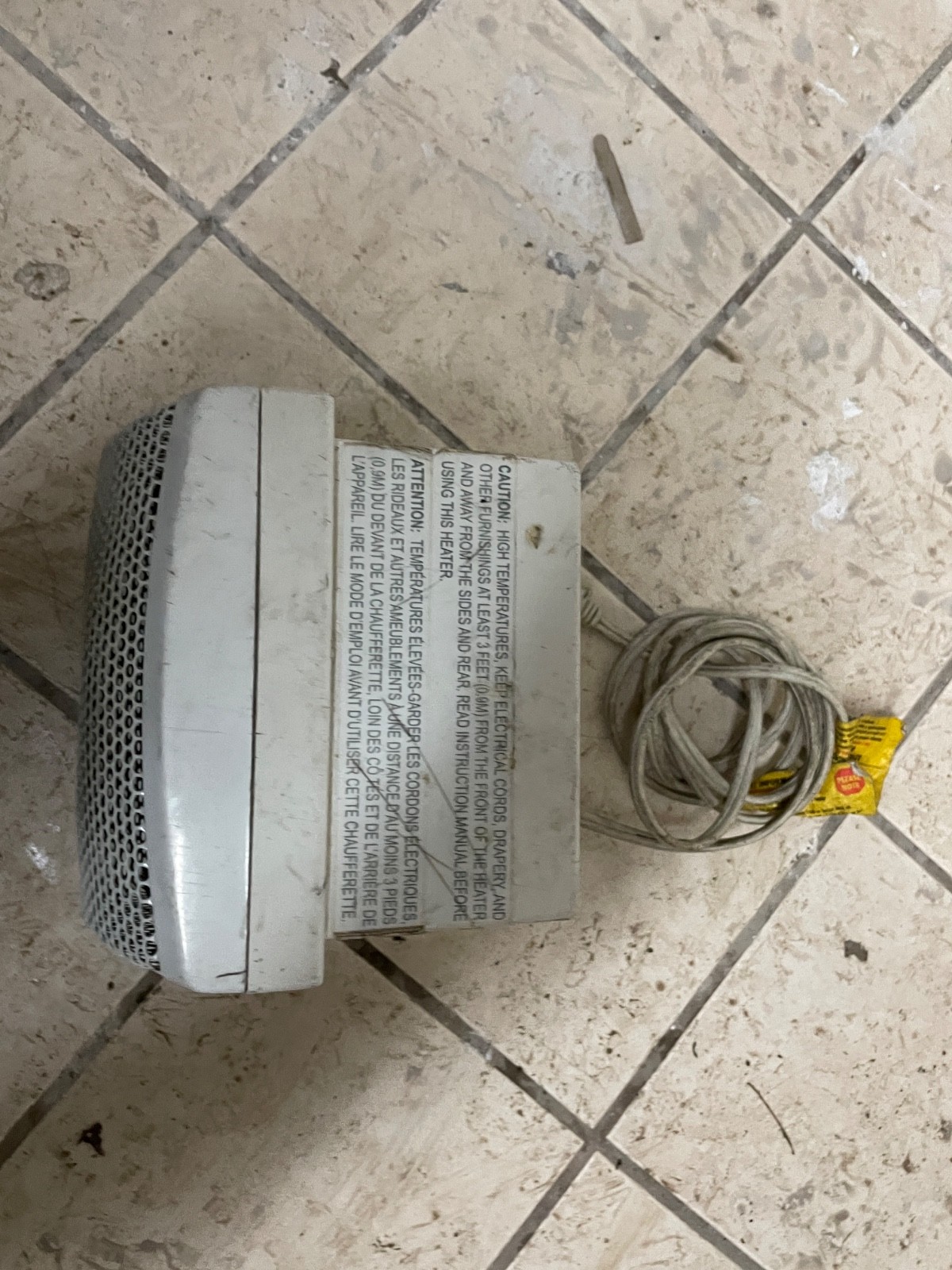 HONEYWELL HZ-315 COMPACT QUICK HEAT CERAMIC HEATER, PRE-OWNE
