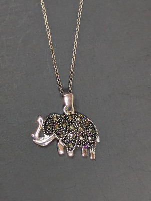 LA 925 Sterling Silver Marcasite Elephant Pendant 18'' Necklace Italy