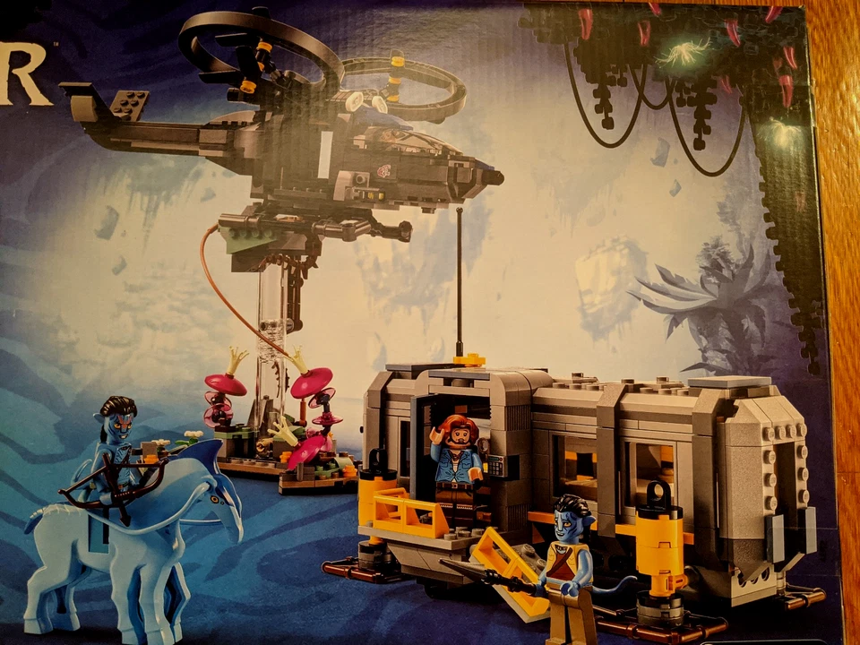 LEGO AVATAR Floating Mountains: Site 26 y RDA Sansón LEGO 75573 retirado 887 piezas Foto 4 de 4