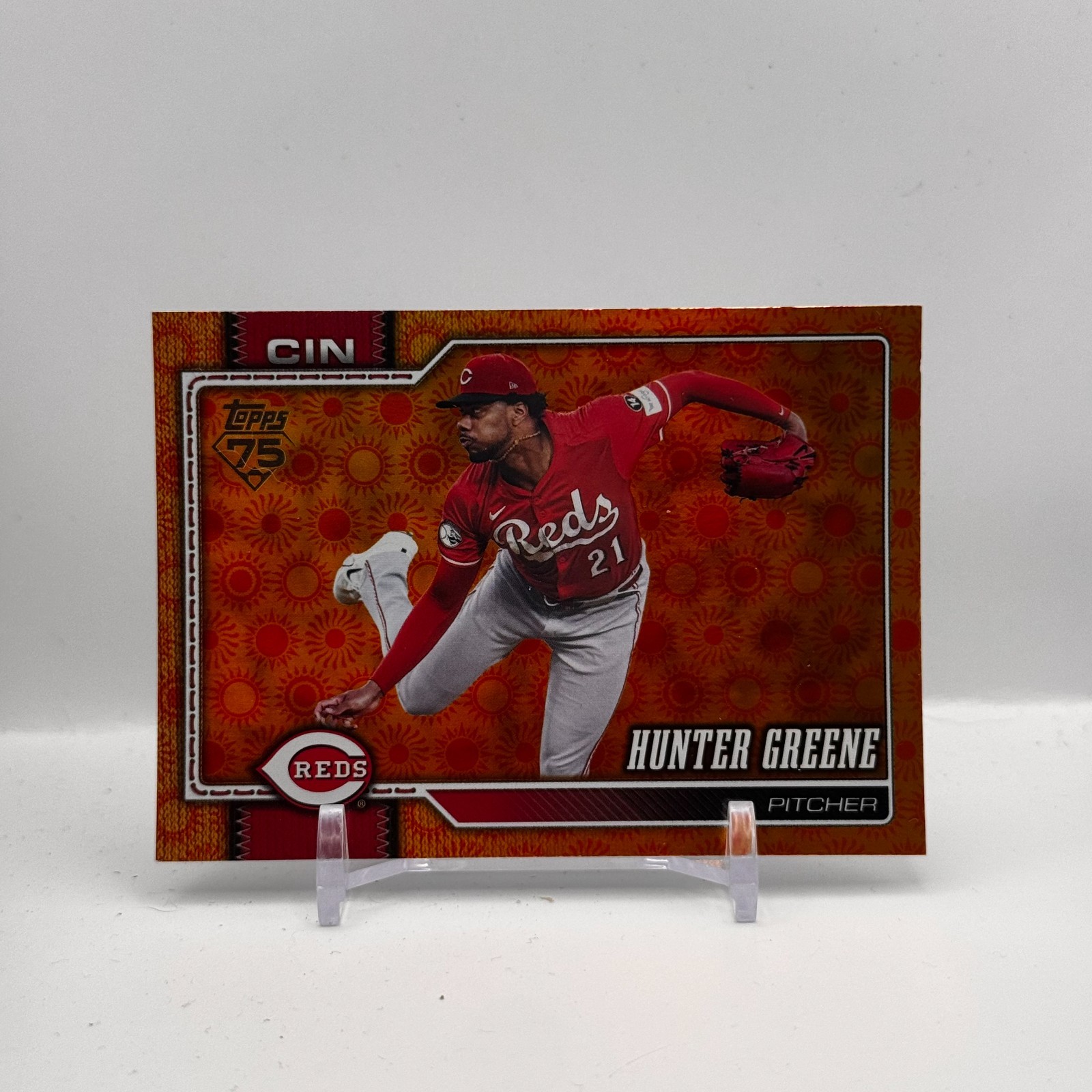2026 Topps Series 2 Hunter Greene #382 Holiday Variation