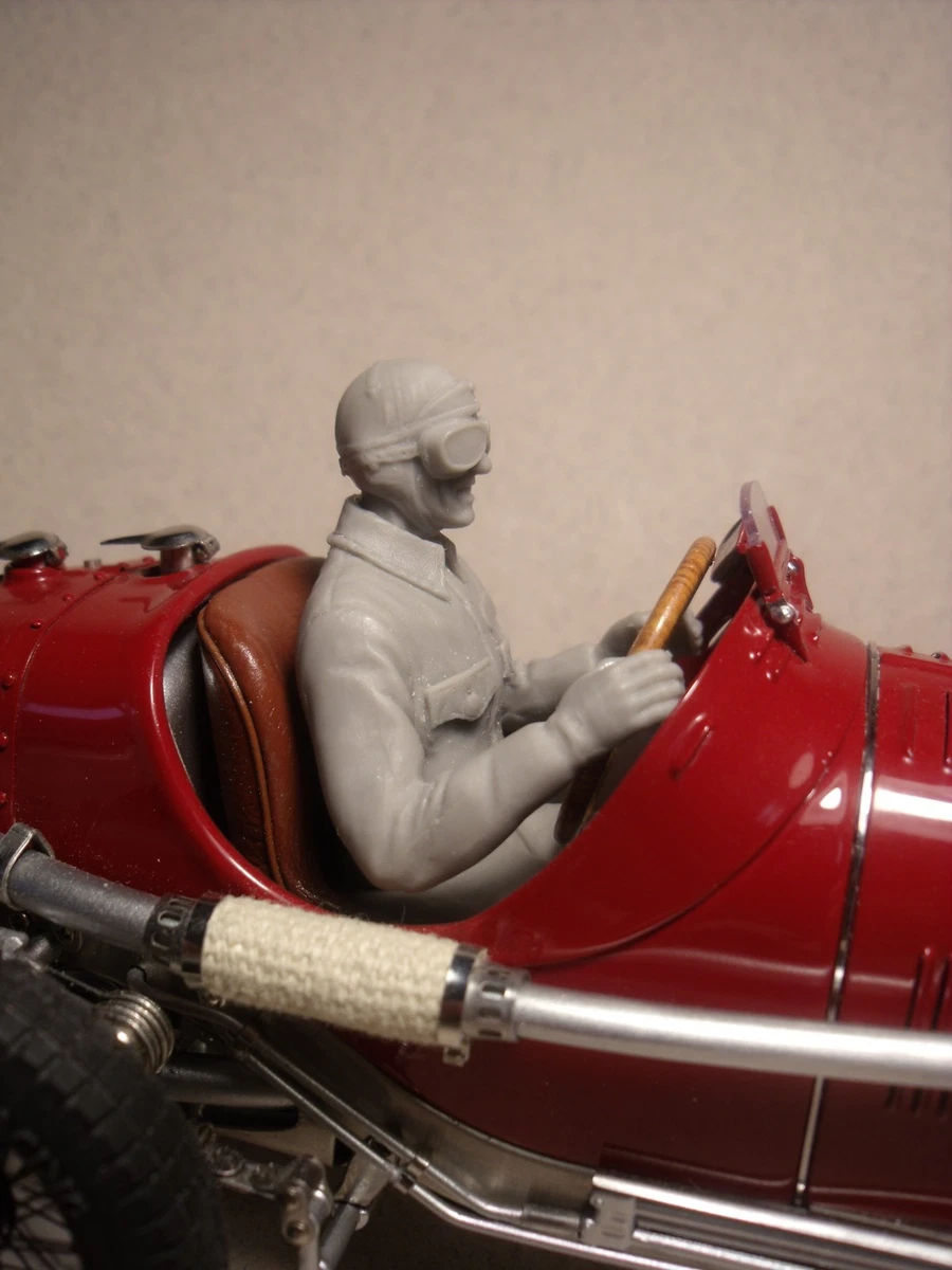 Figurine Miniature Pilote Fille 1/64 - Pour Diorama Véhicules - Neuf Résine