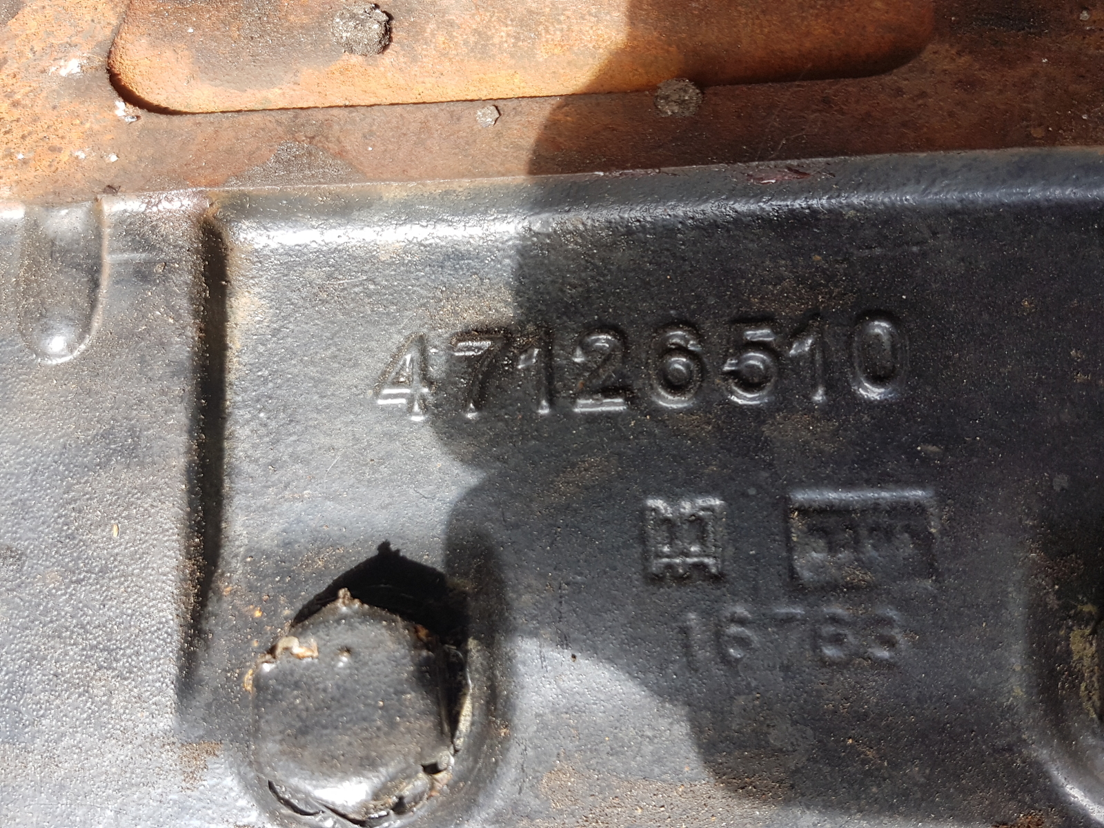 New Holland T5.105, T5.95 Hydraulic Lift Cover 87384891, 87378493 