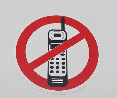 Autocollant sticker ne pas téléphoner téléphone portable interdit interdiction smartphone téléphone - Photo 1/3
