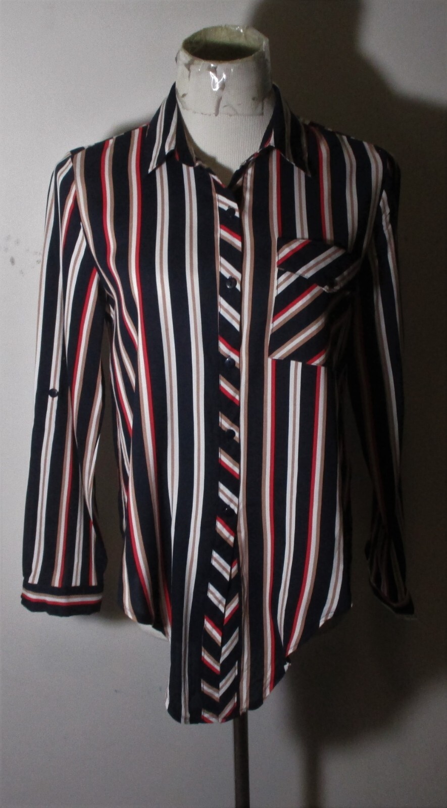 LOVE NOTES Blue Red White Long Sleeve Rayon Blouse Size M NWT