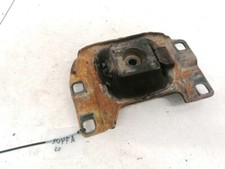 Support moteur Mazda 121