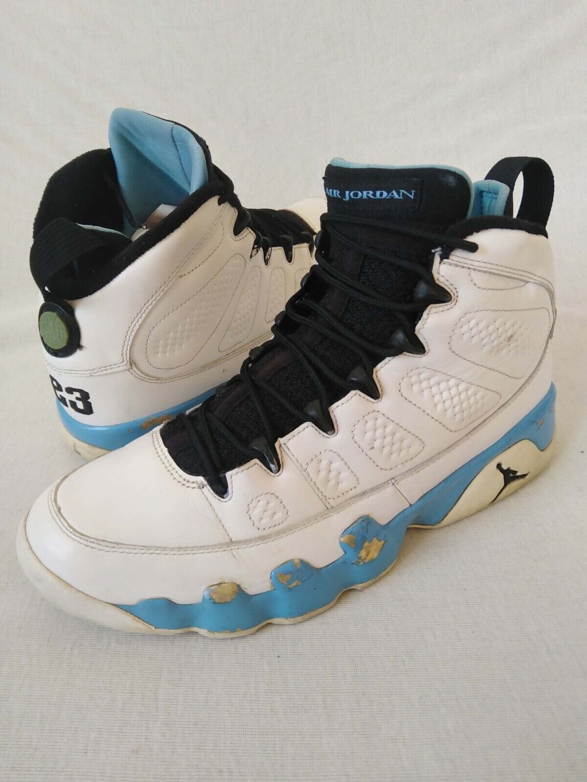 NIKE Air Jordan 9 Retro 'POWDER ' 302370-103 Size 9.5 US