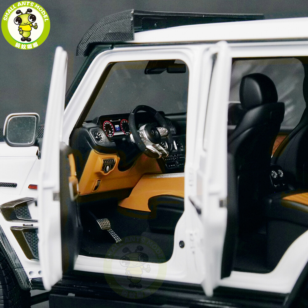 1/18 Brabus 800 G63 G Class 4×4² 2023 Almost Real 860542 White