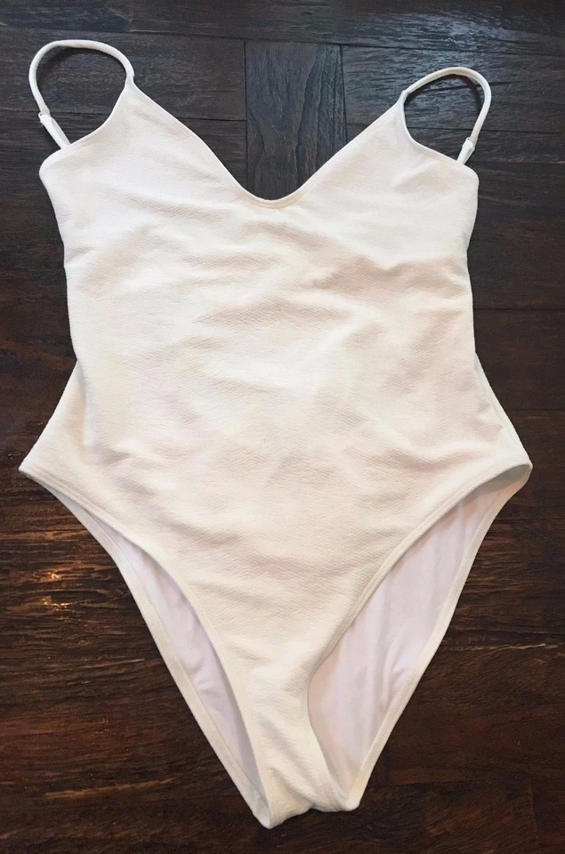 Traje de baño Wolf & Whistle con cordones espalda NUEVO TALLA UK 10 D-DD B-C EE. UU. TALLA 6 ¡AGOTADO! Foto 3 de 4