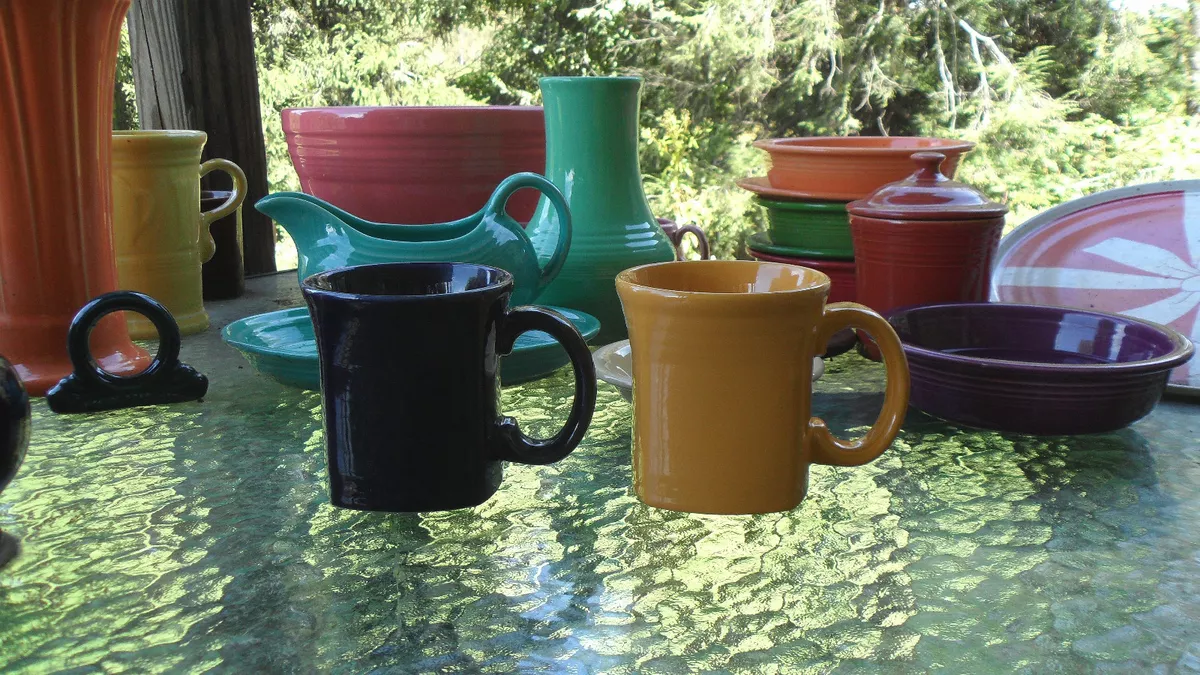 Fiesta top square mug