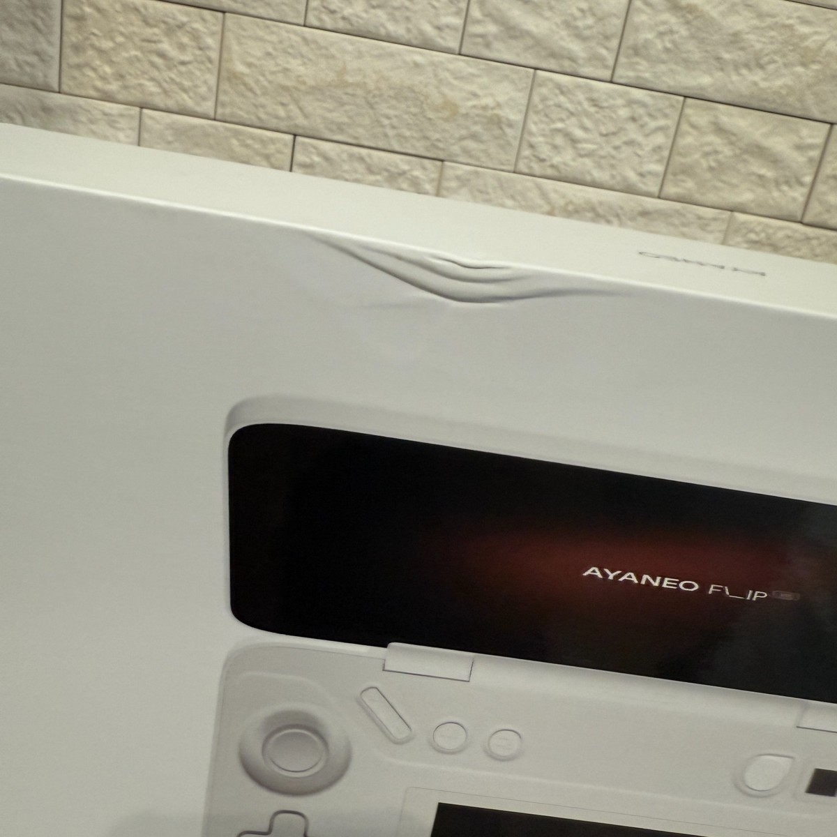 AYANEO FLIP DS 8840U 32GB 2TB (充電不可)ケース付 二画面Windows携帯ゲーム機「AYANEO FLIP DS」