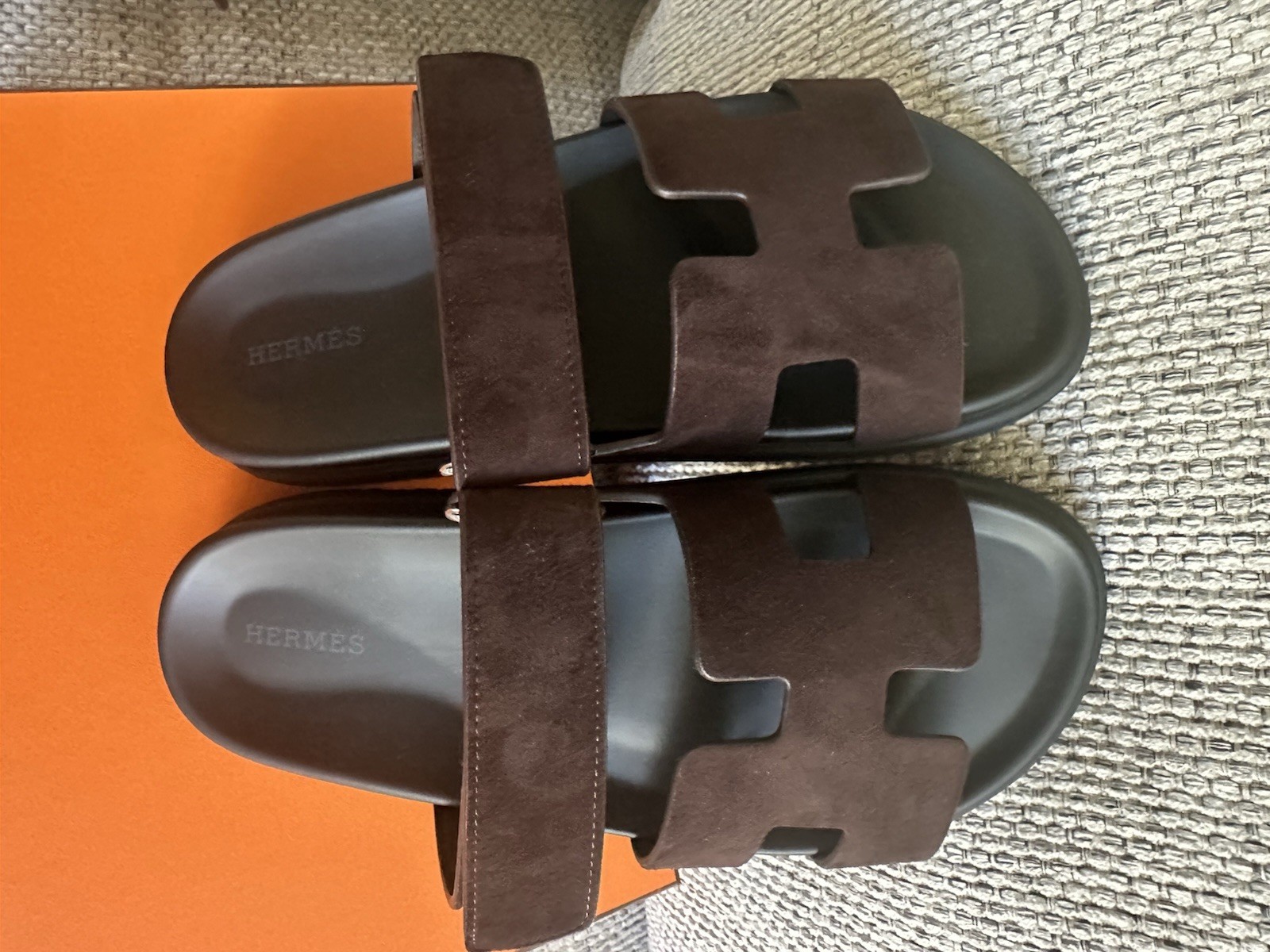 Size 39EU NIB HERMÈS Marron Ébène Suede Women’s Chypre Sandals w/ Receipt thumbnail 10