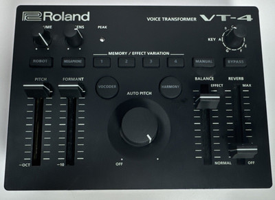 Roland VT-4 Voice Transformer Effect Processor Vocal Tabletop Voice Transformer