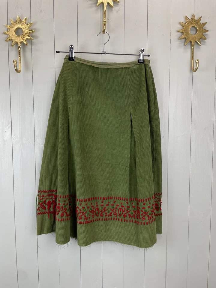 Falda midi vintage talla 10-12 W30 cintura media verde pana folclórica bordada Foto 4 de 4