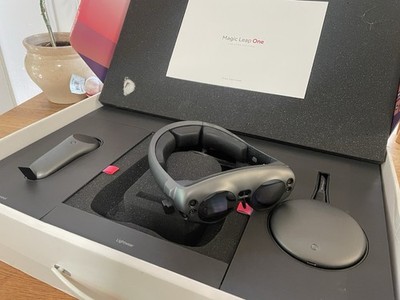 Magic Leap One Size 1 M9008 / 128GB - Black