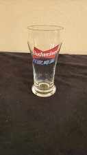 Mini pajarita de cerveza Budweiser vidrio Pilsner cajón gráfico chino #8