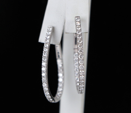 $8,550 18K White Gold 2.25ct Inside Out Round Diamond Snap Closure Hoop Earrings - Picture 4 of 9