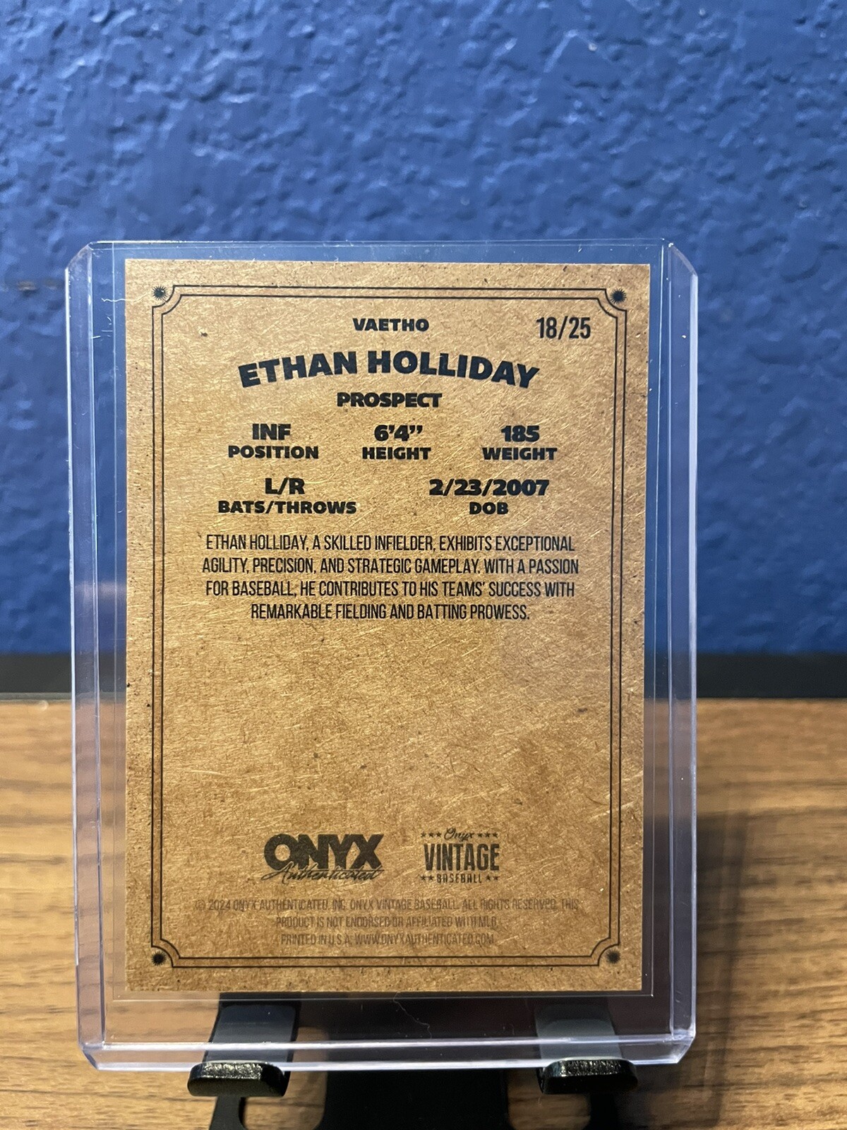 ETHAN HOLLIDAY 2024 ONYX VINTAGE BASEBALL ON CARD RED AUTO RED BOARDER