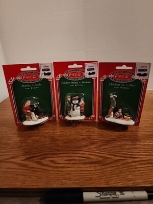 Vtg Coca Cola American Classic Coll. Making A Snowman, On A Sled, Skating 1995