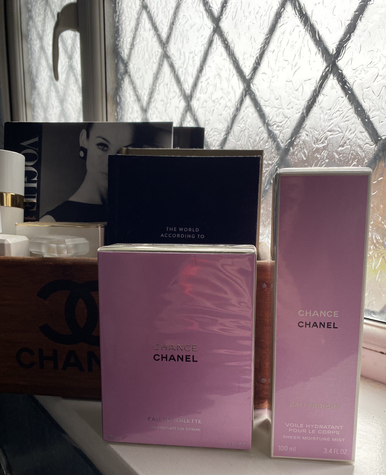 CHANEL CHANCE BUNDLE EAU DE TOILETTE 100ml & MOISTURE MIST EAU FRAICHE